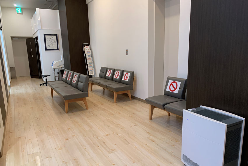 待合室①